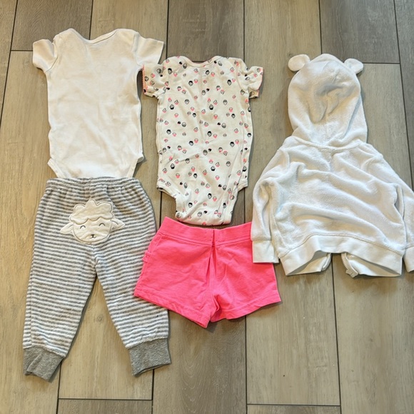 Lot of baby girls clothes size 12 months - Picture 14 of 15